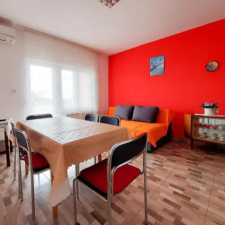 Apartament And Ivanka Petar *