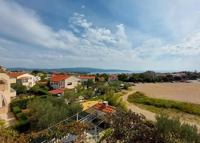 Apartment And Ivanka Petar Krk Town