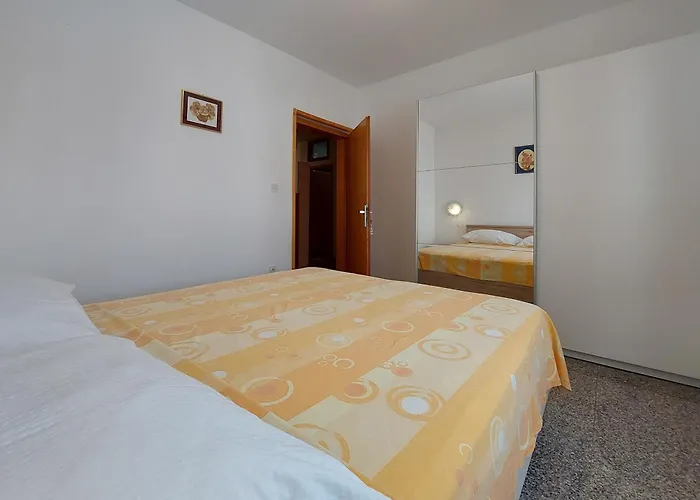 And Ivanka Petar Apartment