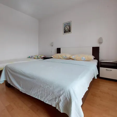 And Ivanka Petar * Krk Town