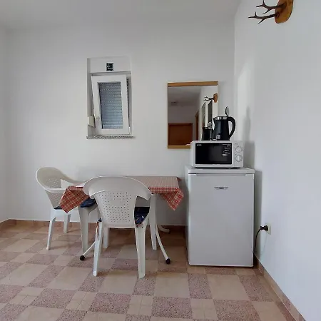 And Ivanka Petar Krk Town