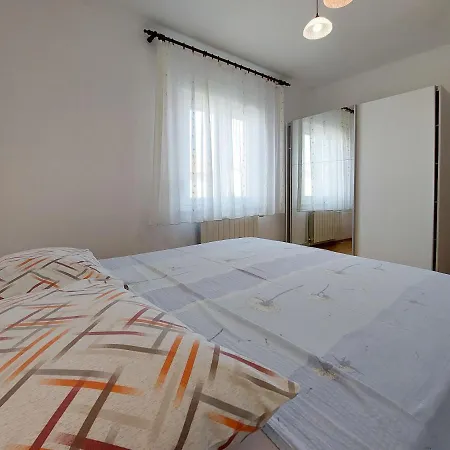 And Ivanka Petar Apartamento