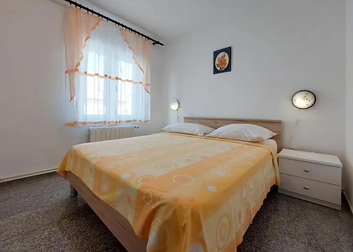 Appartement And Ivanka Petar *