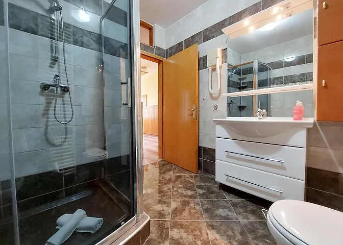 Appartement And Ivanka Petar *