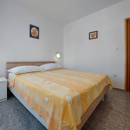 And Ivanka Petar Apartman *